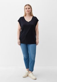 Triangle Navadna majica - navy
