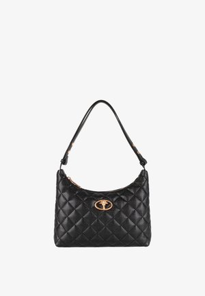 Černá prošívaná kožená kabelka zaobleného tvaru, odnímatelný popruh a zlatavý kruhový kovový doplněk na přední straně.