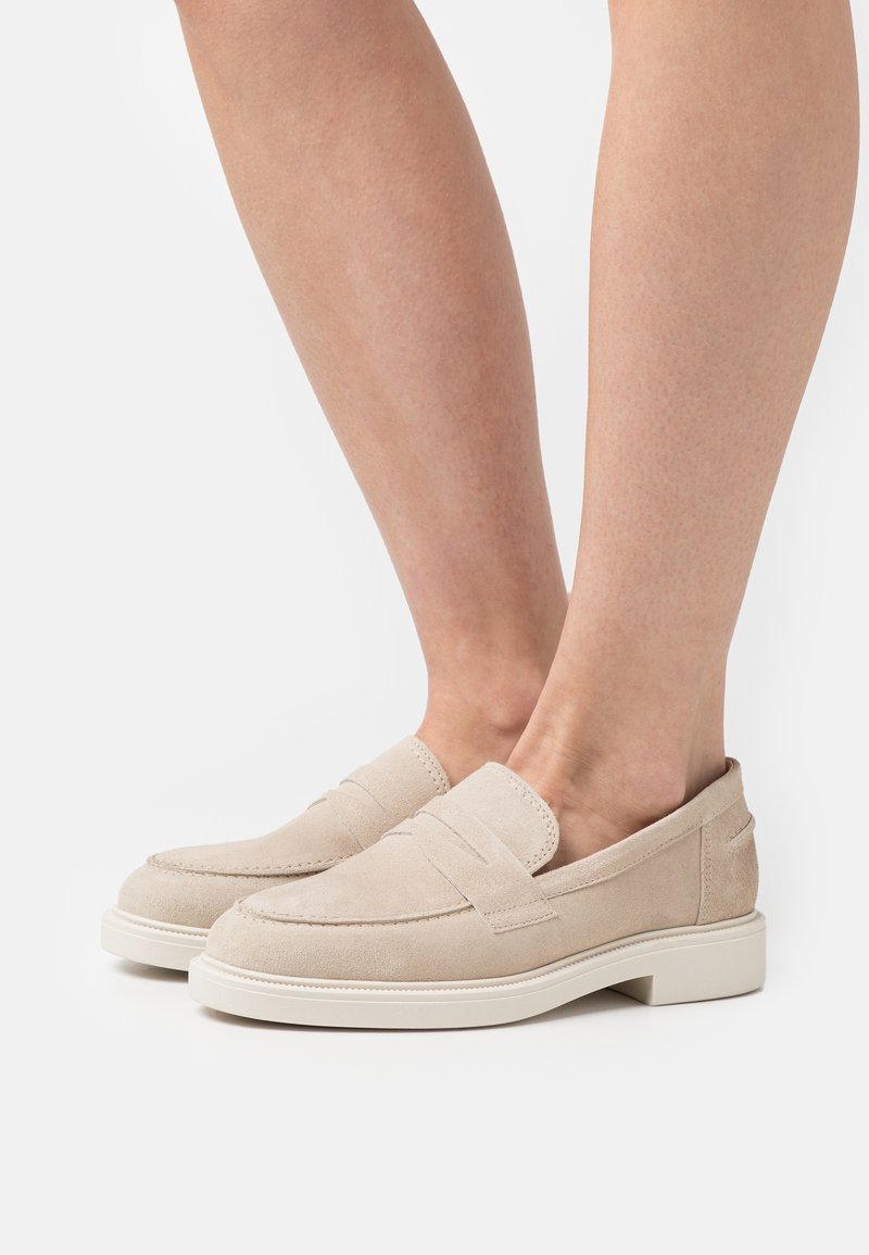 Pier One LEATHER Slipons beige Zalando.co.uk