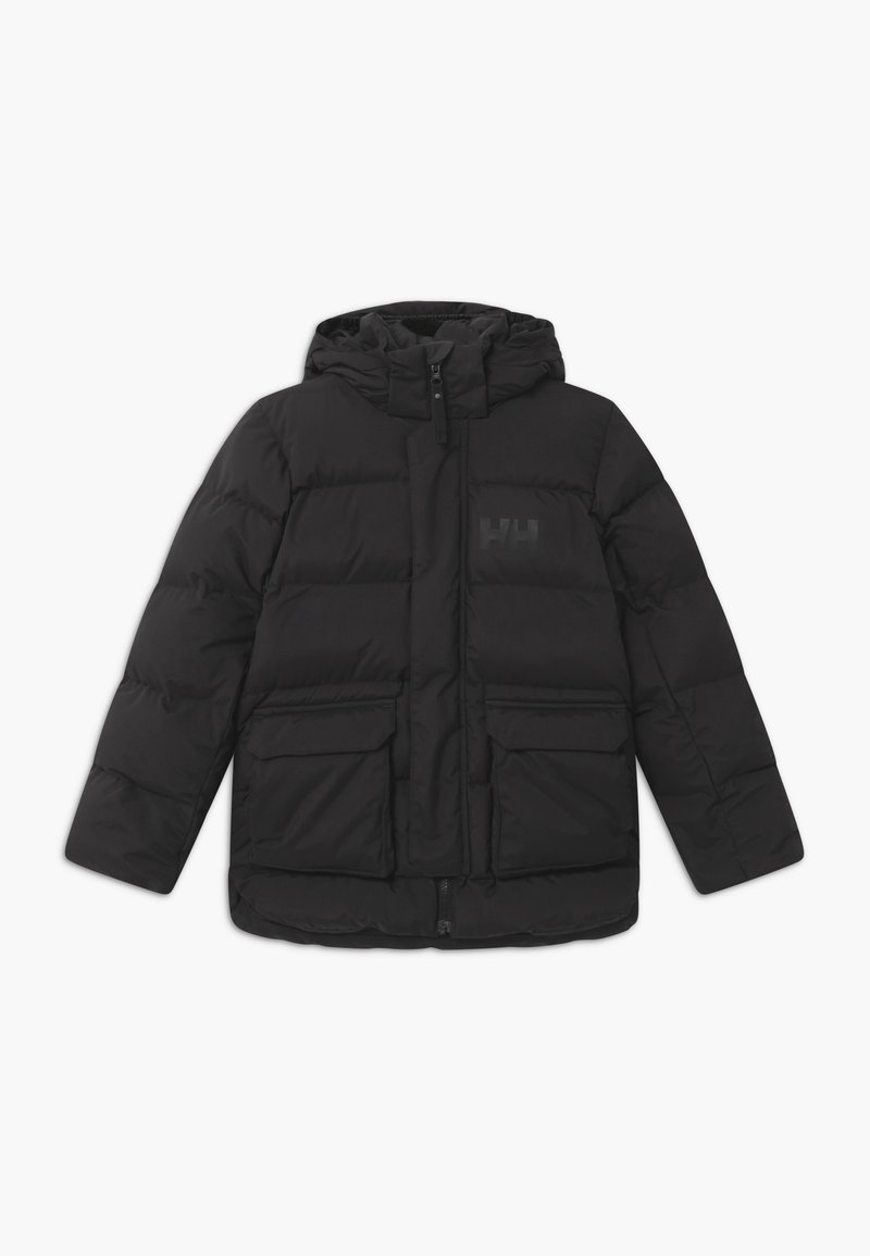 Veste matelassée noire avec capuche, dotée d'une fermeture éclair, de deux poches avant et d'un logo discret sur la poitrine. Texture lisse, design isolant.