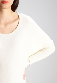 VILA Stickad tröja - off-white