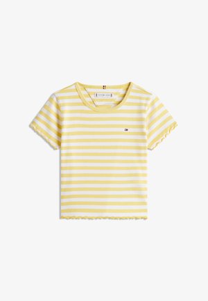Gul og hvit t-skjorte med horisontale striper, korte ermer og ribbestrikket stoff, med liten logo på venstre bryst og bølget kant på ermer og nederkant.