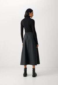Ecoalf SKIRT WOMAN - A-line skjørt - black