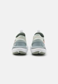Under Armour Silniční běžecké boty - light green