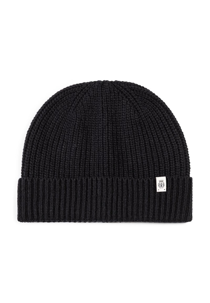 Black knitted beanie with a ribbed texture, folded brim, and a small white label featuring a logo on the side. Classic design, warm material.