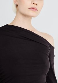 Weekday DRAPE ASYMMETRIC  - Long sleeved top - brown