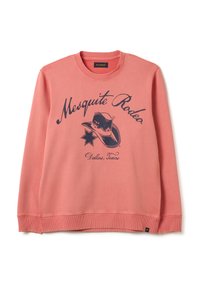 Sudadera en color coral con un gráfico en azul marino que dice "Mesquite Rodeo", acompañado de un sombrero de vaquero y una estrella. Cuello redondo clásico y puños acanalados.
