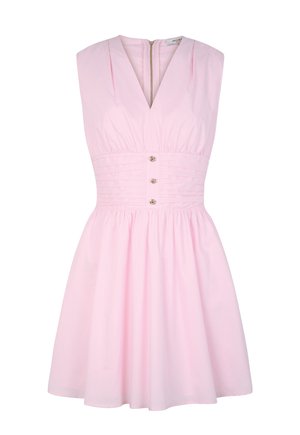 Ärmelloses, hellrosa Kleid mit V-Ausschnitt, tailliertem Bund mit drei dekorativen Knöpfen und ausgestelltem Rock.