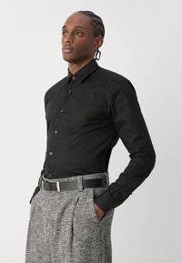 HUGO ERMO - Camisa elegante - black
