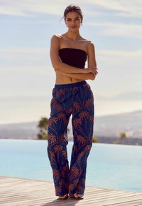 Next TALL - EMBROIDERED PALM WIDE - Kalhoty - brown navy