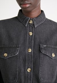 Lee WORKING WEST OVERSHIRT - Cămașă - interstellar cloud