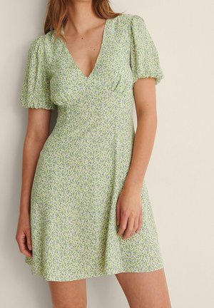 Robe de jour - green