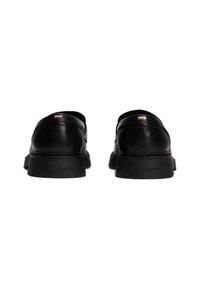Tommy Hilfiger LIGHT HILFIGER LOAFER - Įmautiniai batai - black