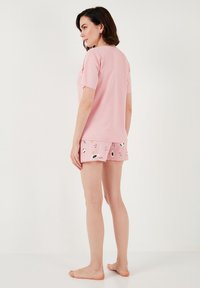 LELA REGULAR FIT - Pižama - pink