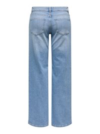 Vaqueros vaqueros azul claro de pierna recta vistos desde atrás con dos bolsillos traseros y una cintura alta.