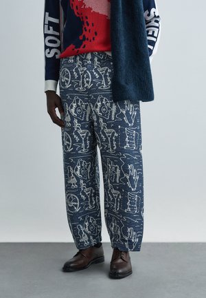 ECLIPSE PANTS - Bukser - blue