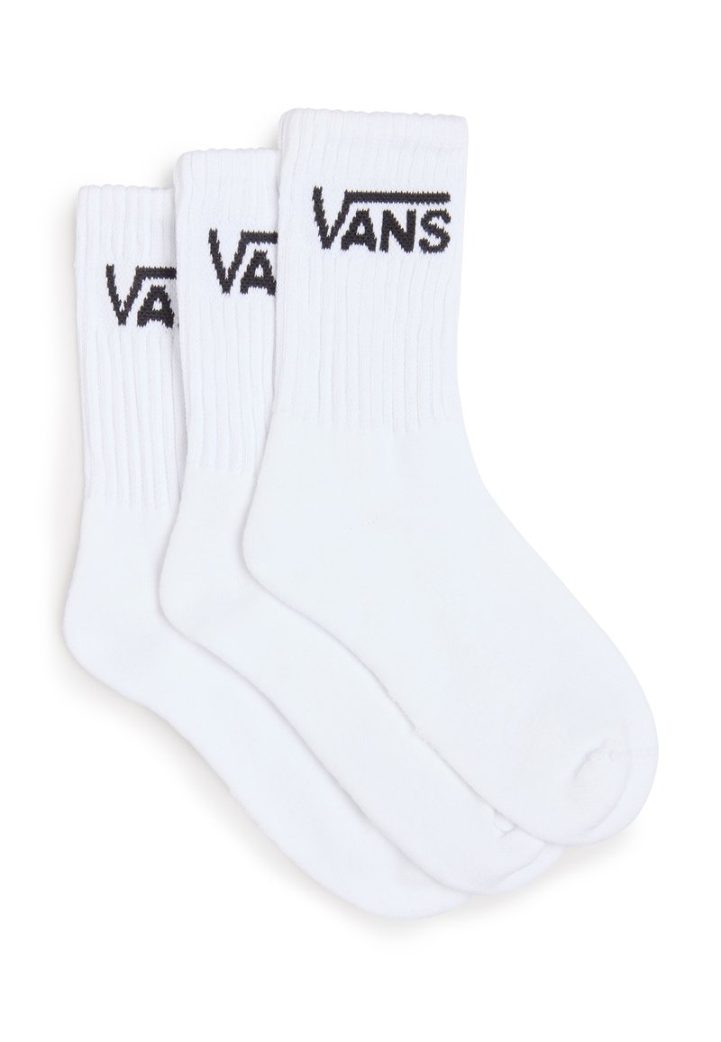 Vita bomull crew-sockor med ribbade muddar och svart broderad "VANS"-logotyp på varje socka. Paketet inkluderar tre par.