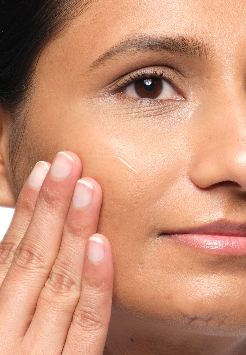 prowin aloe vera naturel Pure Eucalyptus Oil main image 1