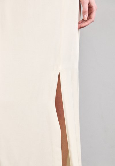 Main image 8, Enlarge