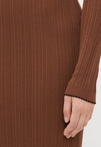 Vero Moda Tall VMNINA O NECK CALF - Enostavna obleka - emperador/black