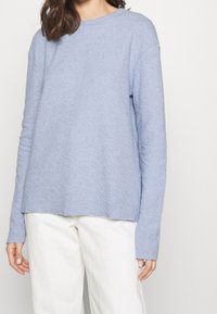 American Vintage Stickad tröja - blue