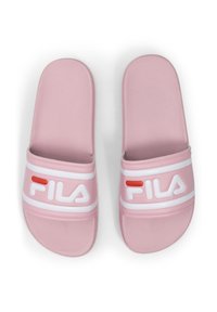 Infradito chiusi rosa realizzati in materiale sintetico liscio, con una fascia bianca decorata con accenti rossi e bianchi e un logo ben visibile.