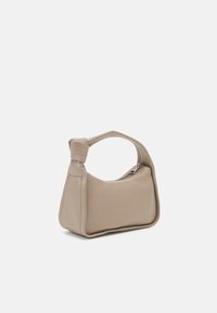 Calvin Klein Jeans KNOTTED BLOCK - Kabelka - crockery