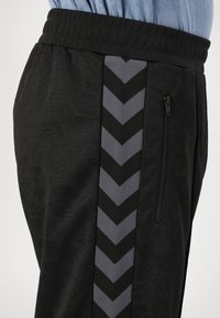 Valimata, black/ebony