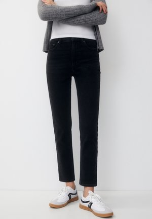 Slim fit -farkut - black