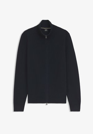 Pull tricoté bleu marine avec fermeture éclair intégrale, col, poignets et ourlet en maille côtelée, avec une petite étiquette "BOSS" à l'intérieur du col.