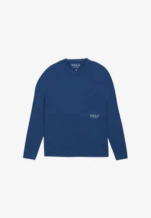 Blauwe langekleurige shirt met lange mouwen van een textuurstof en een ronde hals. Bevat een klein wit logo aan de voorkant nabij de zoom.