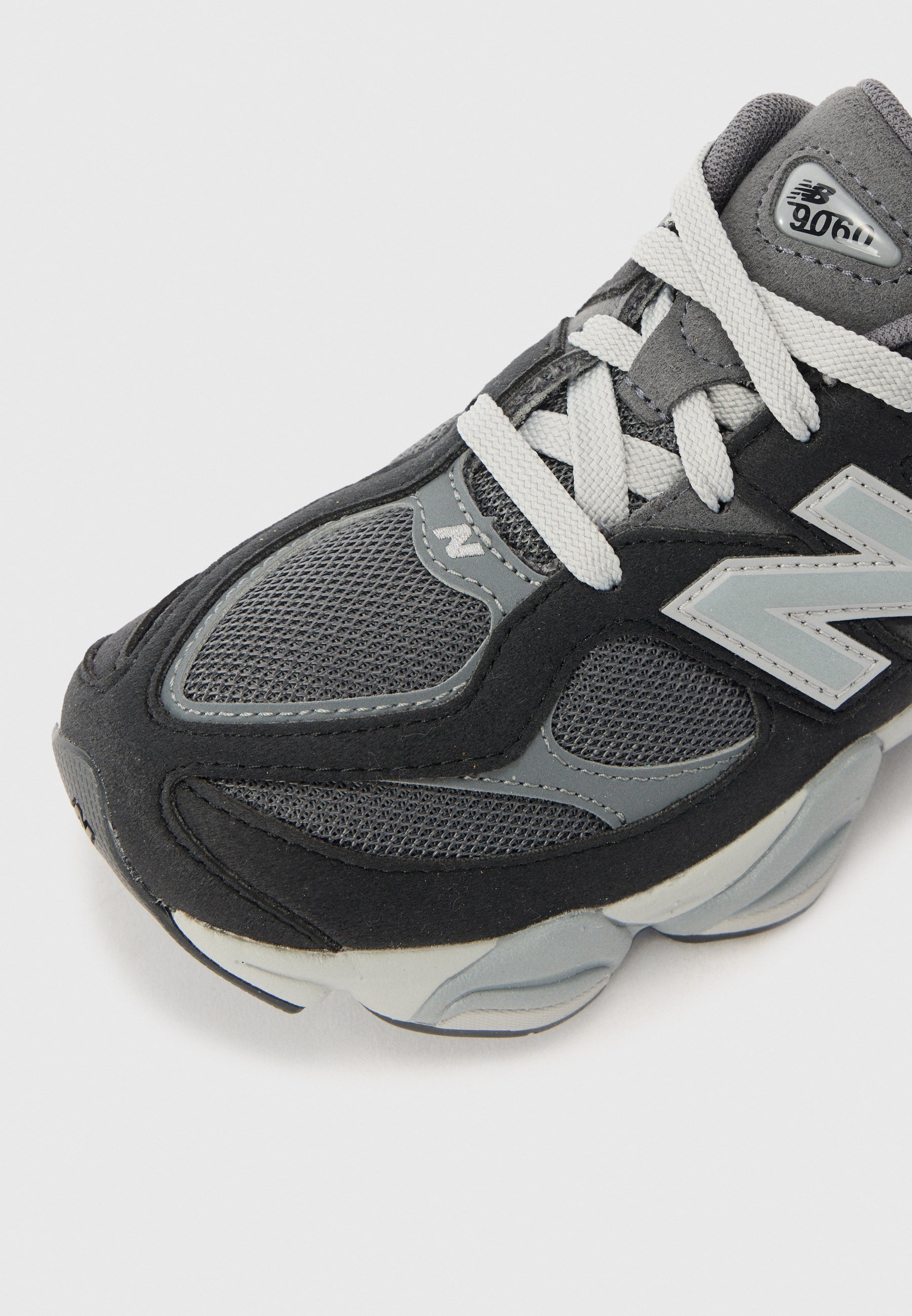 ☆New Balance☆UNI LEGACY ROUND SEMI-OVER FIT CREW☆Navy New Balance Legacy U574LGBN, Navy White, 9 UK: Amazon.co.uk