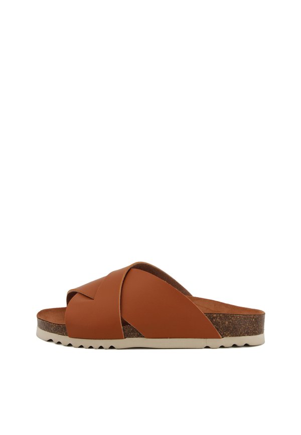 VIVIAN - Pantolette flach - cognac