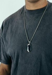 Akitsune Grandinėlė - silver coloured blue