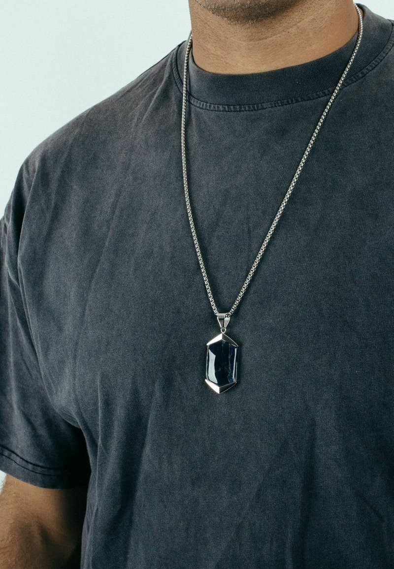 Akitsune Grandinėlė - silver coloured blue