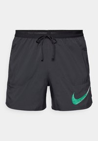 Nike Performance KIPCHOGE - Športové šortky - black/stadium green