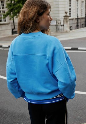 Next, - Bluza
