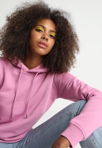 Urban Classics Hoodie - coolpink