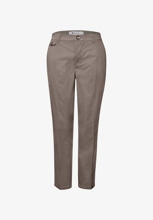 Pantaloni dritti color taupe con chiusura a bottone e zip, passanti per cintura e piccolo dettaglio di tasca con bottone sul lato destro.