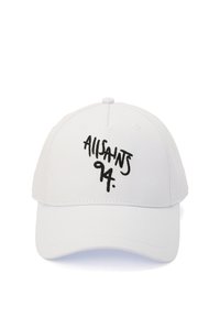 Cappello bianco con visiera curva, caratterizzato da un logo ricamato nero con la scritta "ALLSAINTS 94." Design strutturato e texture del tessuto liscia.