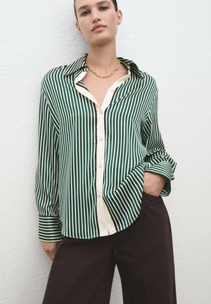 Blus - green