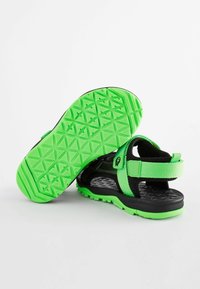 Next TOUCH FASTENING STRAP TREKKER - REGULAR FIT - Vandringssandaler - lime green