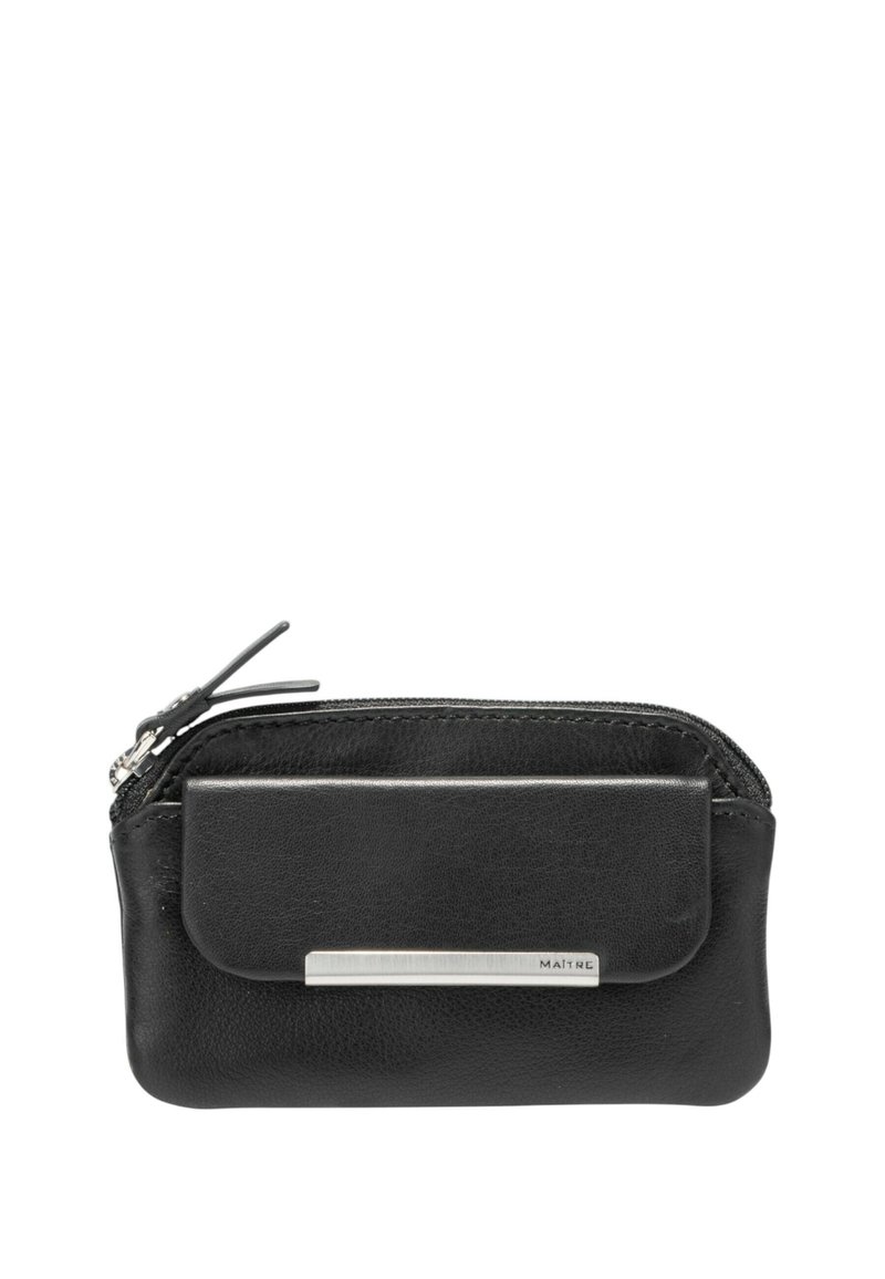 Črna usnjena denarnica z zadrgo, opremljena s sprednjo zanko in polirano kovinsko ploščico. Kompaktna, pravokotna oblika, gladka tekstura.