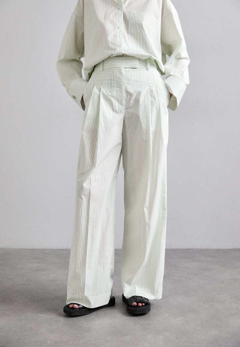 By Malene Birger - CYMBARIA - Bukser - white, Forstør