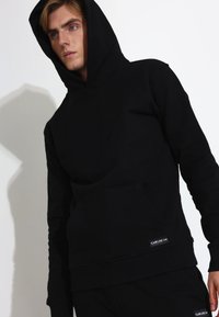 Carlheim EVERYDAY COMFORT JOEL - Hoodie - black