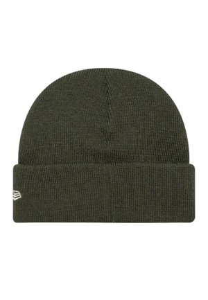 Berretto lavorato a maglia verde scuro con risvolto piegato e piccolo logo bianco ricamato sul lato, mostrato su sfondo bianco.