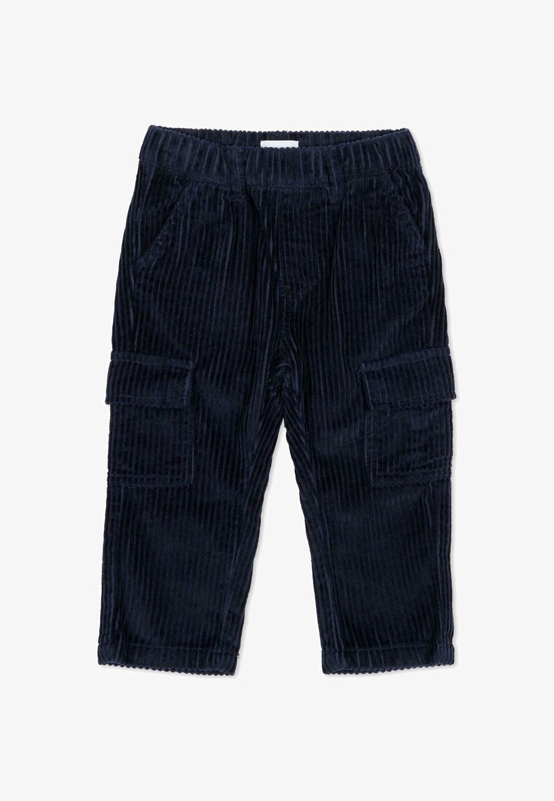 Granatowe spodnie sztruksowe o miękkiej fakturze, z bocznymi kieszeniami i kieszeniami typu cargo na nogawkach. Elastyczna talia dla komfortu.