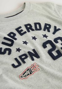 Superdry & Co REGULAR FIT - Camiseta estampada - grey navy