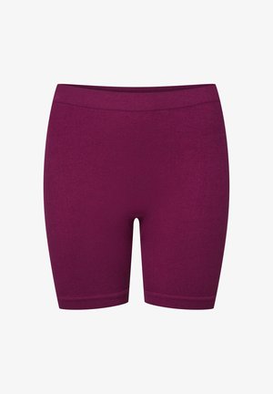 Burgundowe rozciągliwe szorty rowerowe wykonane z prążkowanej tkaniny; mają gładki pas i długość do połowy uda, zapewniając komfort i zakrycie.