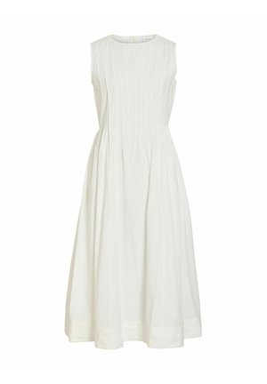 Robe midi blanche sans manches avec des détails plissés sur le corsage et une jupe évasée, confectionnée dans un tissu léger.